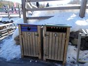 Tri des déchets dans la station de ski Bromont