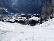 Vue sur les hébergements à la station de vallée à Grindelwald
