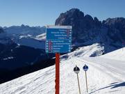 Signalisation des pistes dans le domaine skiable de Gröden