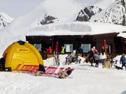 Restaurant self-service Le Schuss à la station supérieure de la télécabine Pelevos