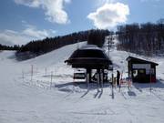 Isola No. 4 Quad - 4 places | Télésiège rapide (débrayable) avec capots de protection