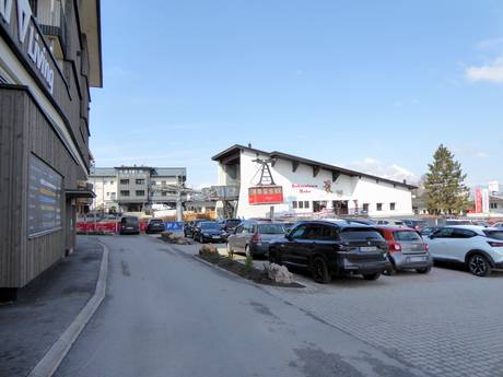 Kitzbühel: Accès aux domaines skiables et parkings – Accès, parking KitzSki – Kitzbühel/Kirchberg