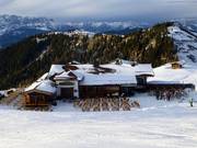 Almstüberl au point culminant du domaine skiable