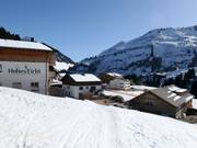 Vue sur les hébergements à Damüls