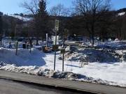 Arrêt de bus à la station de la vallée