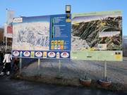 Panneau d'information à la station de la vallée