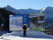 Panneau d'information à la station supérieure