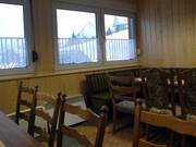 Chêne rustique – le mobilier dans la cabane de ski