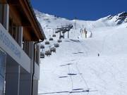 Roßkirplbahn - 4 places | Télésiège rapide (débrayable) avec capots de protection