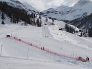 Espace d'entraînement avec deux tapis roulants à la station supérieure Crest (Champoluc)