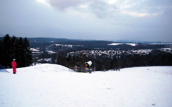 Le plus grand dénivelé dans la Nördlicher Westerwald (Westerwald du Nord) – domaine skiable Wissen