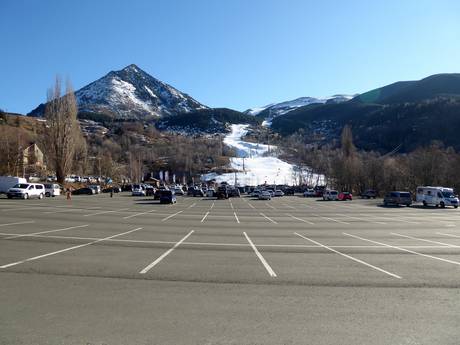 Huesca: Accès aux domaines skiables et parkings – Accès, parking Cerler