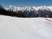 Zone débutants aux Härderaliften sur la Hannigalp