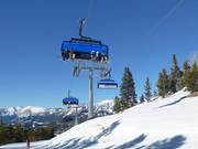 Ramcharger 8 - 8 places | Télésiège rapide (débrayable) avec capots de protection et sièges chauffants