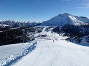 Vue du Weißhorn vers le Schwarzhorn