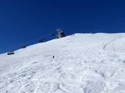 Vaste domaine de poudreuse au télésiège Hornbahn 2000
