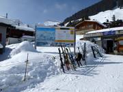 Panneau d'information au funiculaire Allmendhubel