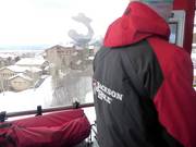 Personnel amical lors de la montée avec l'Aerial Tram