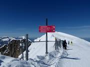 Signalisation des pistes dans le domaine skiable de Stoos