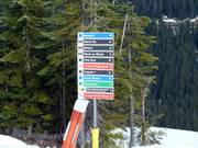 Signalisation des pistes dans le domaine skiable Cypress Mountain