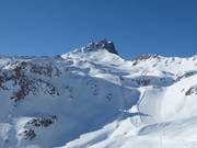 Paradis de poudreuse sous les Becs de Bosson