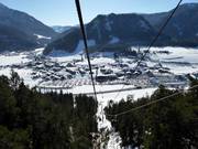 Station de vallée avec hébergements à Waidring