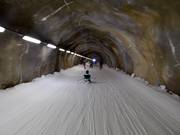 Tunnel pour skieurs au Hochjoch