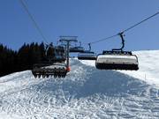 Aualmbahn - 8 places | Télésiège rapide (débrayable) avec capots de protection et sièges chauffants