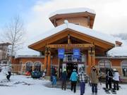 Village Day Lodge avec Masa's Bar & Grill et Cafè Soleil