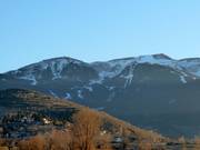 Vue sur le domaine skiable Masella depuis la vallée