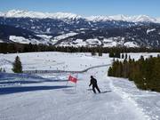 Piste de course permanente près de la piste 3