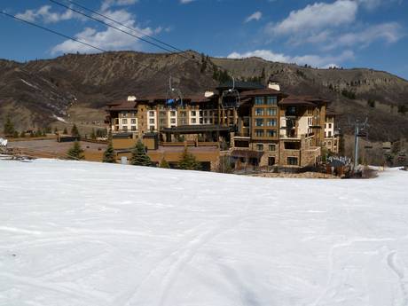 Monts Elk: offres d'hébergement sur les domaines skiables – Offre d’hébergement Snowmass