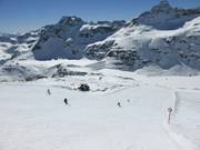 Piste noire 10 vers la station intermédiaire