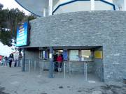 Zone soignée au niveau de la station de vallée à Les Angles