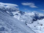 Des pentes de poudreuse infinies sur la Lagalb