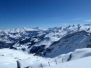Vue du Fronalpstock vers le Klingenstock