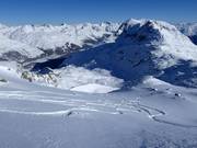Traces de poudreuse au Corvatsch