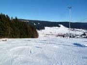 Piste sur le côté gauche du téléski double