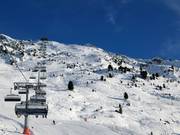 Pentes de poudreuse non sécurisées au télésiège Hochzeiger 2.5