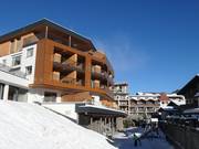 L’Edelweiss (5 étoiles) à la station inférieure de la Panoramabahn Großarltal