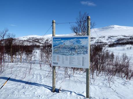 Hemavan Tärnaby: indications de directions sur les domaines skiables – Indications de directions Hemavan