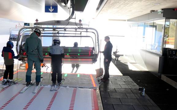 Traunstein: amabilité du personnel dans les domaines skiables – Amabilité Steinplatte Winklmoosalm – Waidring/Reit im Winkl