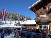 Terrasse ensoleillée au Bottinghaus