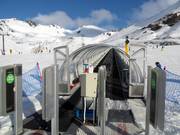 Rua - Tapis roulant/Moving Carpet recouvert d’une galerie