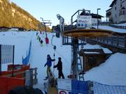 Assistance pour l’embarquement au téléski à assiettes