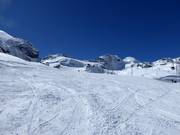 Large et facile piste Egginer