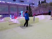 Le personnel est toujours présent dans l’espace famille et enfants.