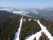 Vue depuis la tour de télévision en direction du centre de ski 4 Stoykite