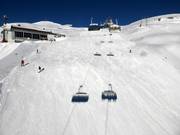 Très bonne préparation des pistes au télésiège Panoramabahn.
