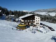 Le Salzburger Dolomitenhof est situé directement sur la piste à Annaberg.